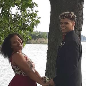 Meet your Posher, Dylan